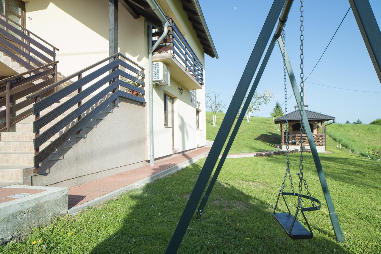 Apartment Ante Slunj Exteriör bild