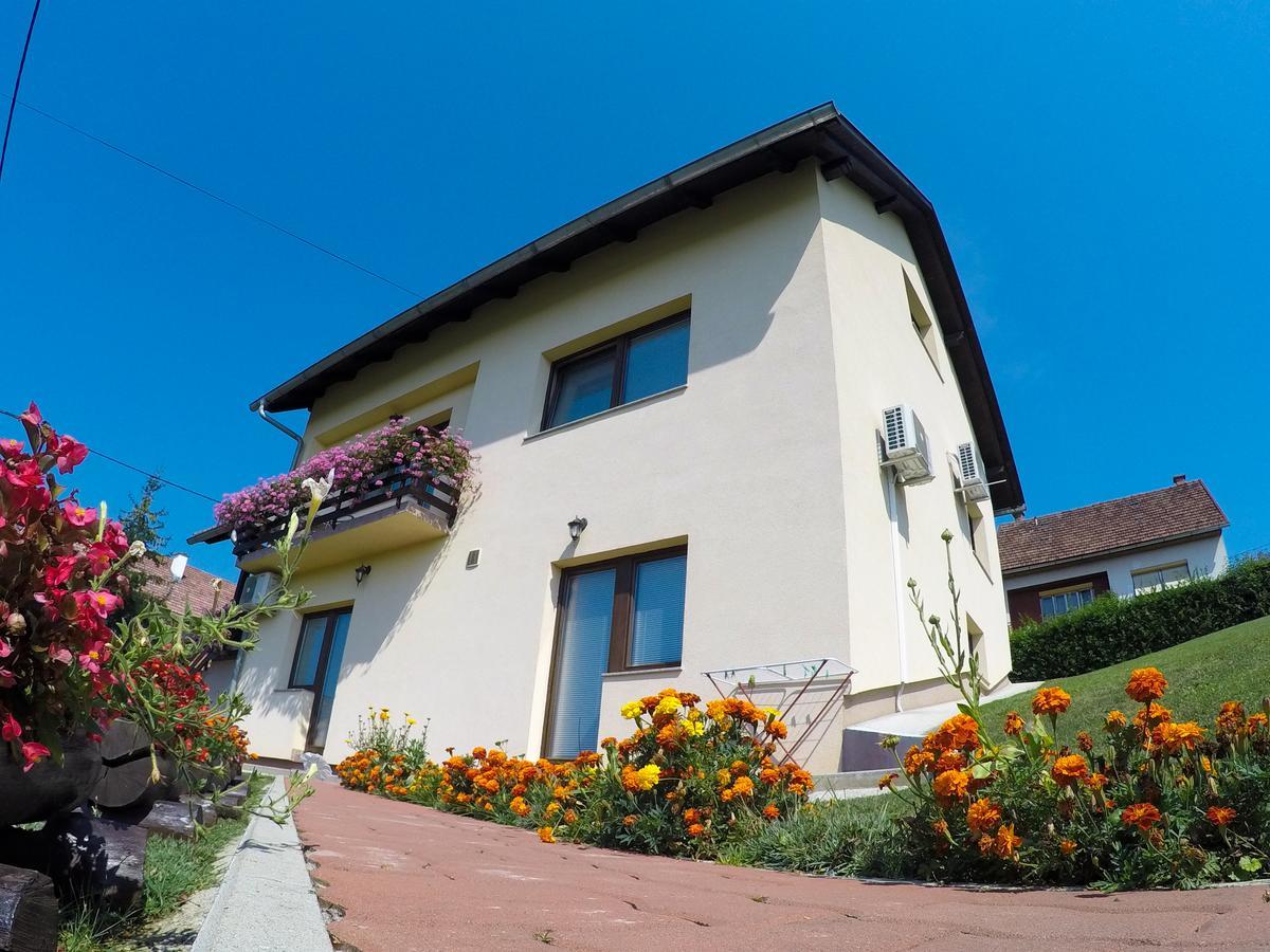 Apartment Ante Slunj Exteriör bild